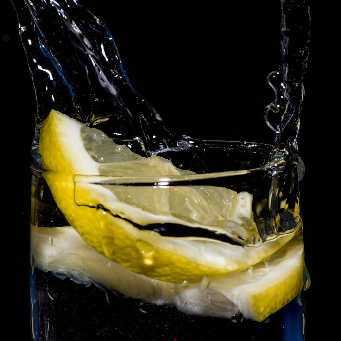 Is soda water and zero sugars in  soft drink better for my oral and overall health?